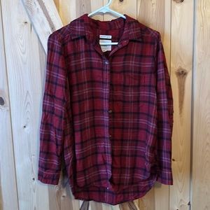 Women's size XS American Eagle flannel.
